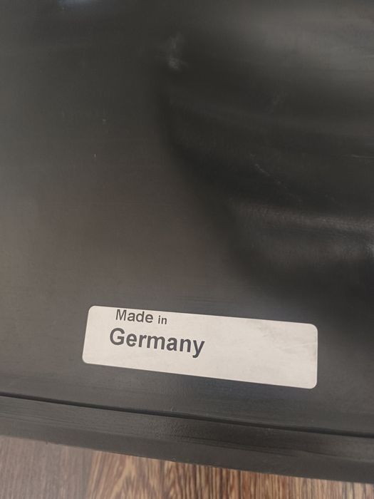 Оригинальный воздуховод масляного радиатора BMW е36