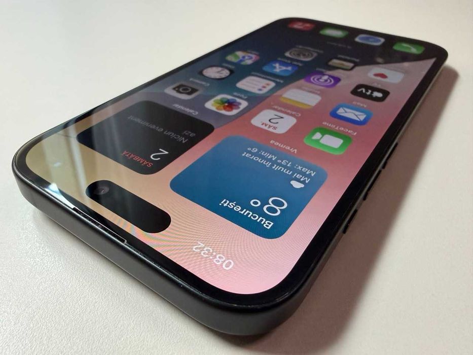 Apple / iPhone 16 128 Gb / Black / 98% Acumulator