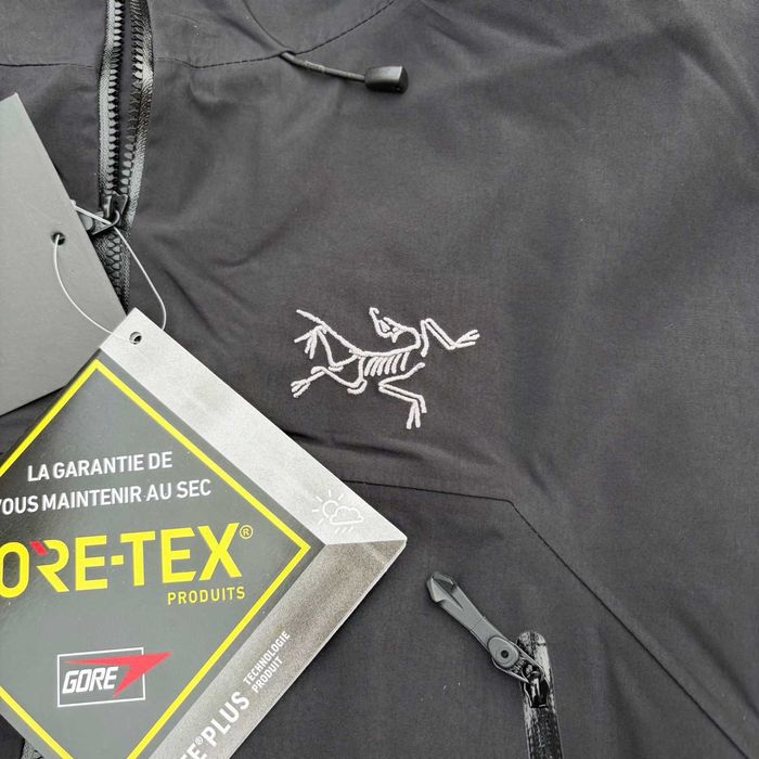 Куртка Arcteryx Beta SL Jacket Black Sapphire