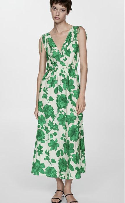 Нови рокли Манго