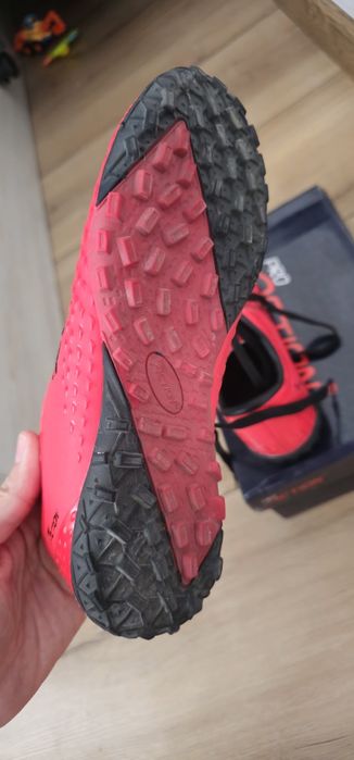 Футбольные бутсы