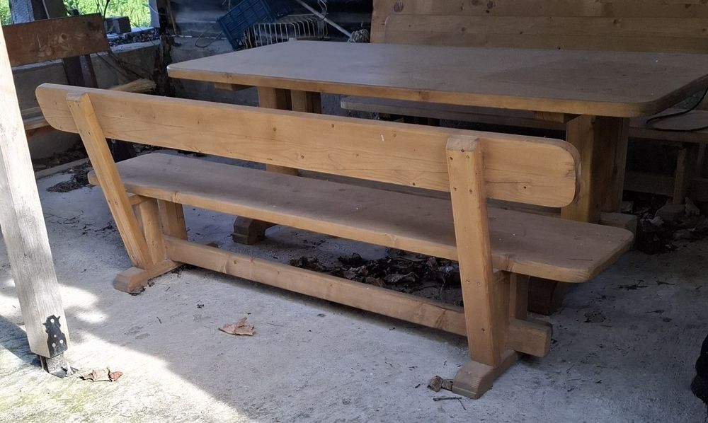 Маса с пейки масив нови