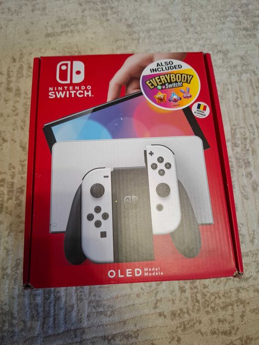 Consola NINTENDO SwitchOLED White + Everybody 1-2-S