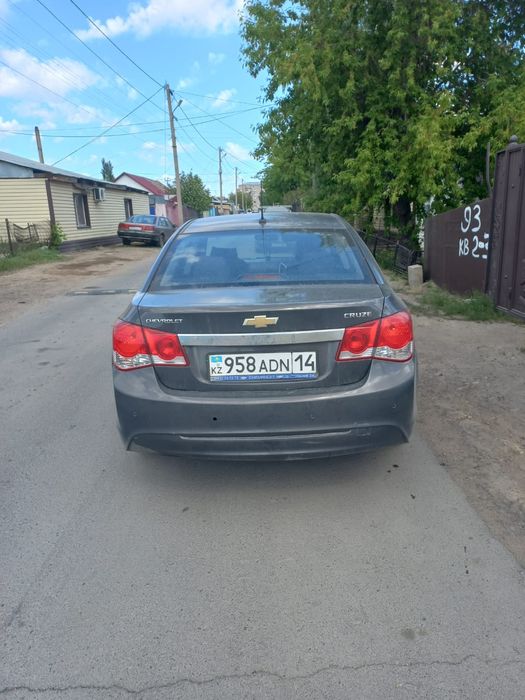 Продам Chevrolet Cruze
