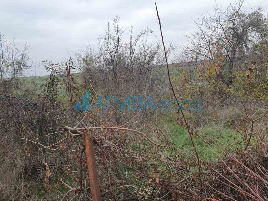 Празен урегулиран парцел УПИ в Кекличево стопанство Хасково