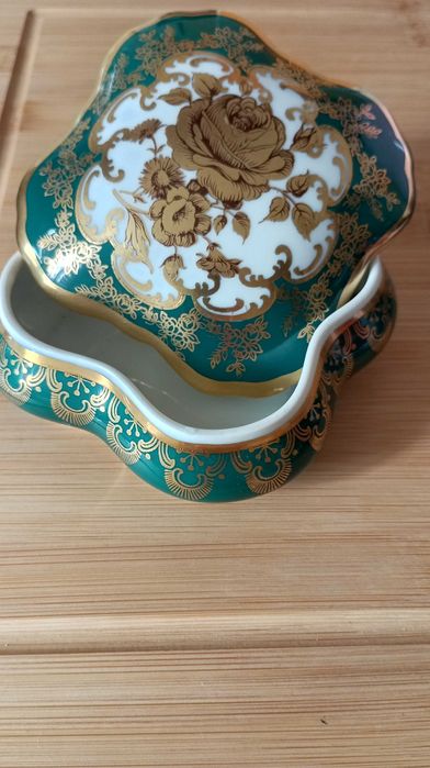 Порцеланова бижутерка