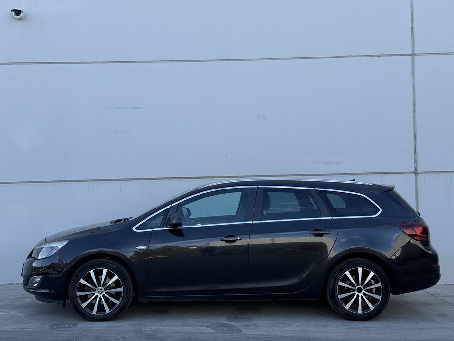 OPEL Astra 2013 — imagine 5