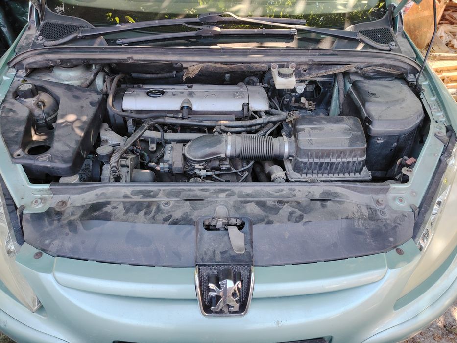 Peugeot 307SW бензин ,2.0, 136кс