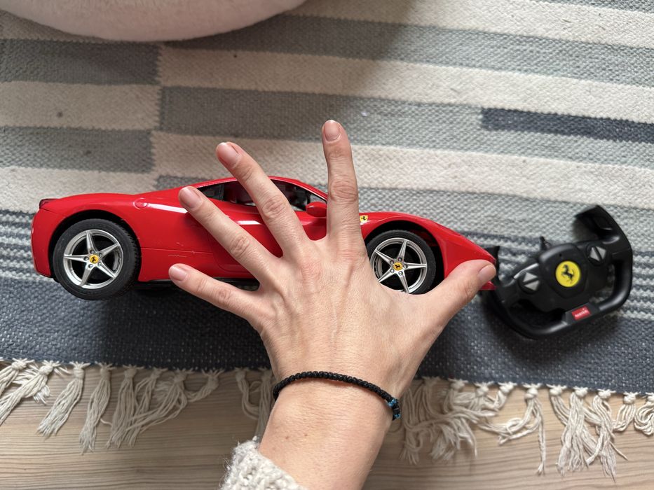 Ferrari с достанционно детска кола