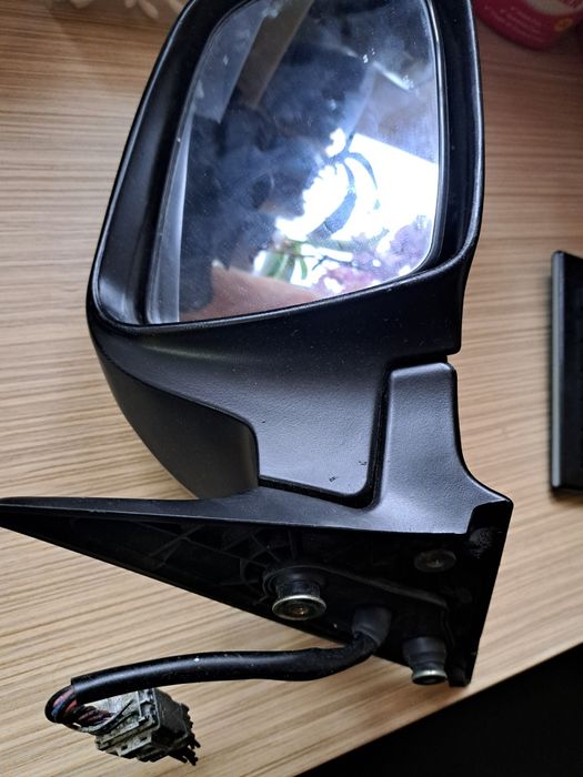 Странично огледало за субаро