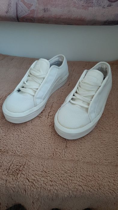 Дамски обувки - G-RAW Strett - 37 номер