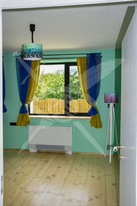 Продава се Къща в с. Драгичево, Област Перник - 320 кв.м за 834 €/кв.м - Снимка #6