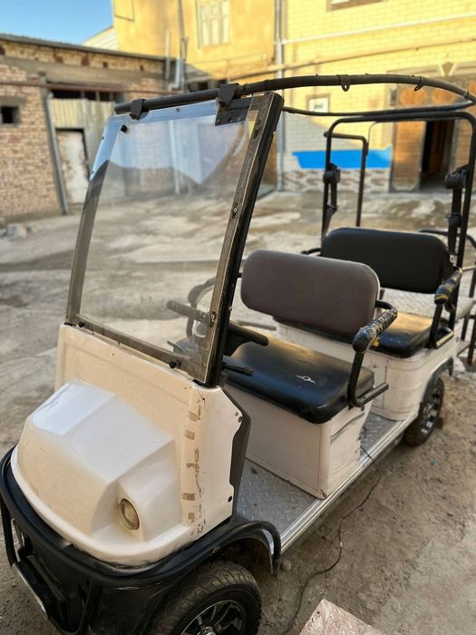 Golf car xolati yangi