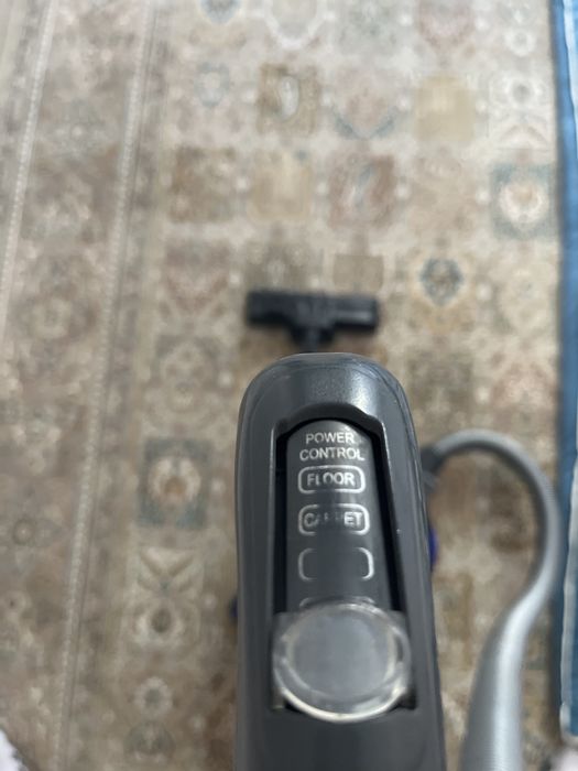 Пылесос LG , хорошо работающий