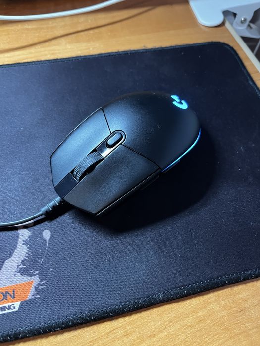 продам Мышку logitech g102