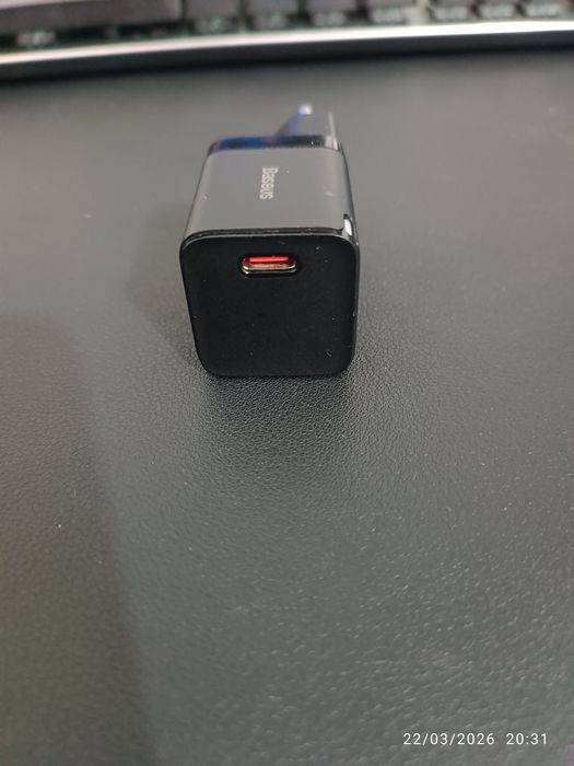 Baseus charger ishlatilgan