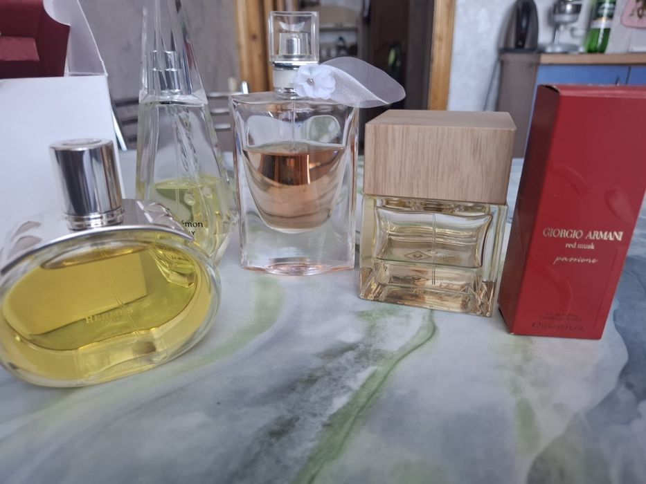 Продам оригинальный парфюм
