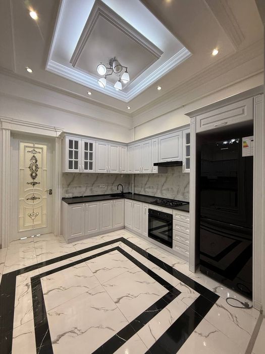 Продаётся участок 300 м2