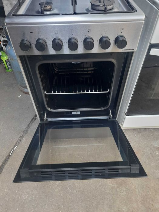 Aragaz Heinner inox-argintiu,cu cuptor electric