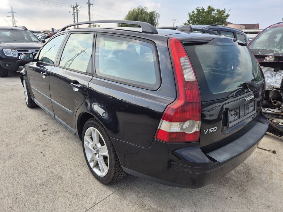 Dezmembram Volvo V50 2006 2.0d Cutie Manuala 6T