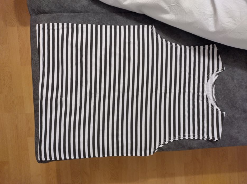 Chipiu Cascheta Casca Militara Parada Amiral Comunista Sovietica  Plus Un Tricou Pentru Marinari