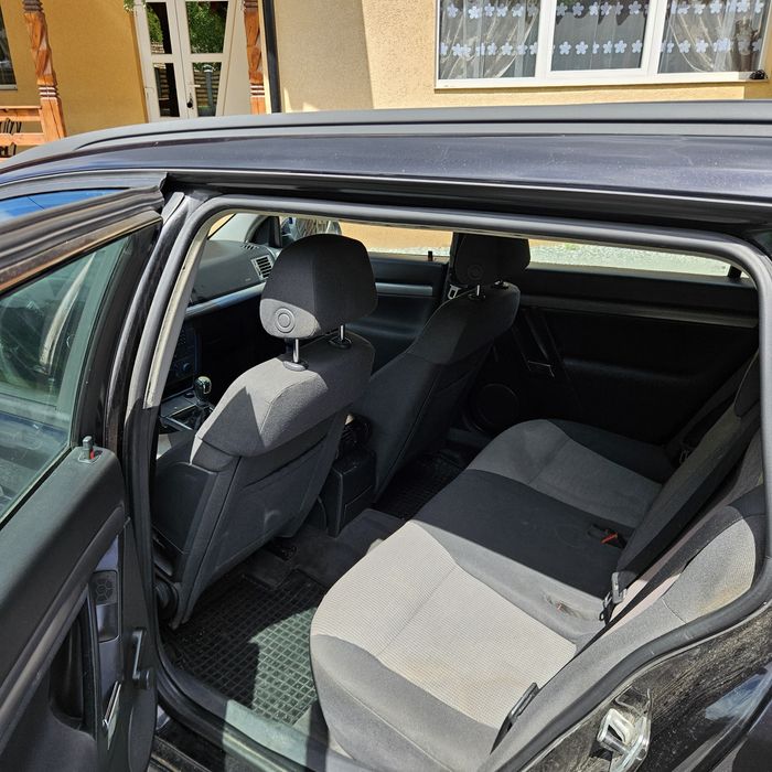 Vand Opel Vectra/ 1.9 diesel /stare perfecta/fiscal  pe loc