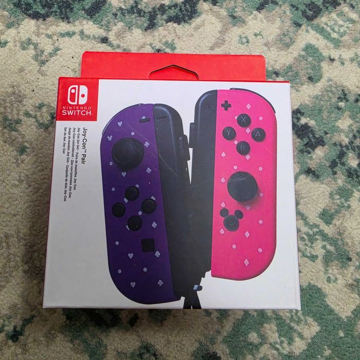 Set Controllere Nintendo Switch Joy-Con - Editia Disney Tsum Tsum