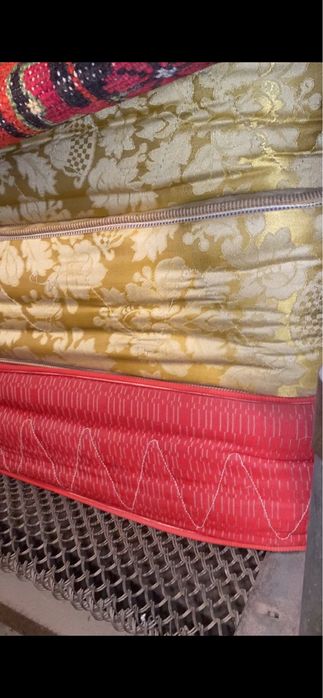 Матрастар сатылады. Продаются матрасы