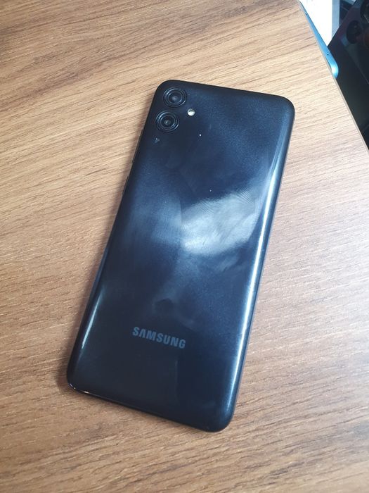 Samsung a04e много заразен