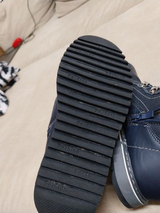 Детски боти за момче