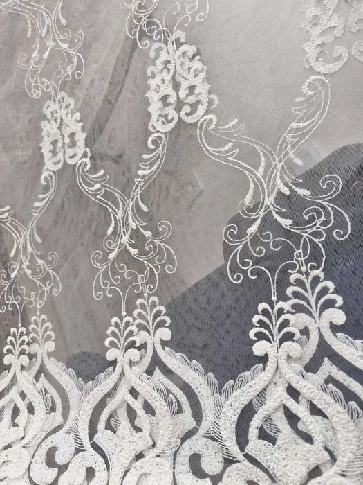 Продаю тюль в хорошем состоянии