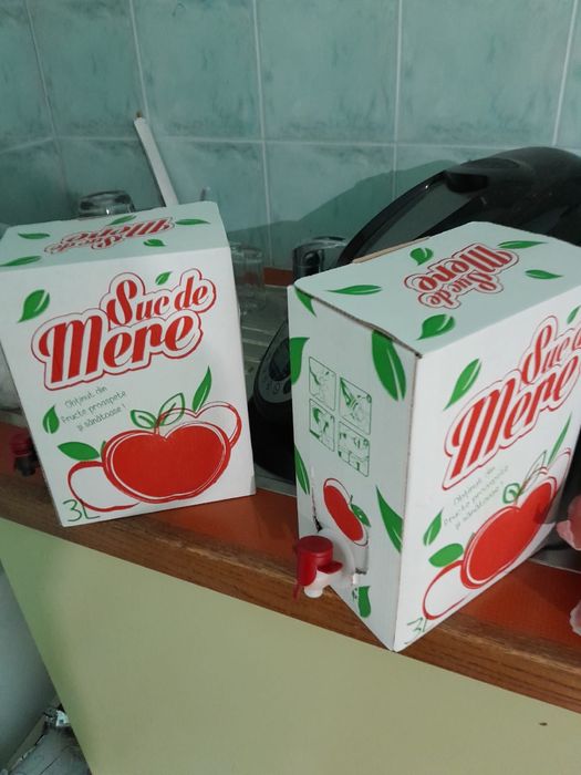 Vand suc de mar din livada proprie