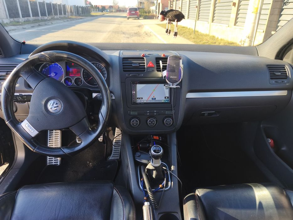 Golf 5 GTI 200 CP