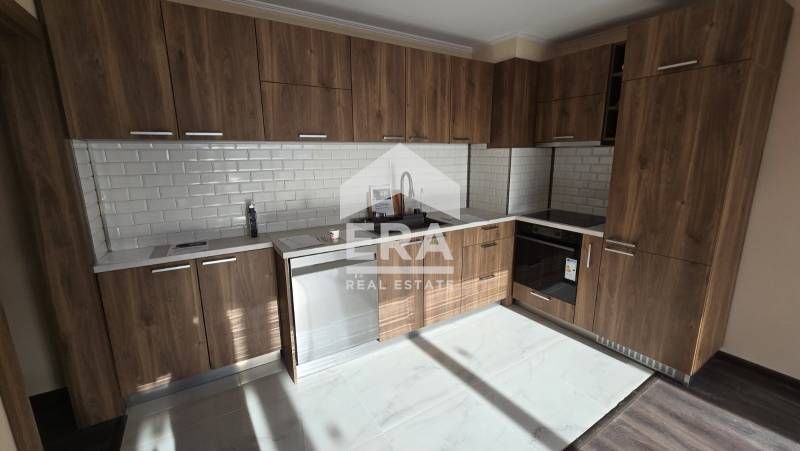 ЕРА ТЕРА предлага обзаведен двустаен апартамент в ж.к. Младост 1