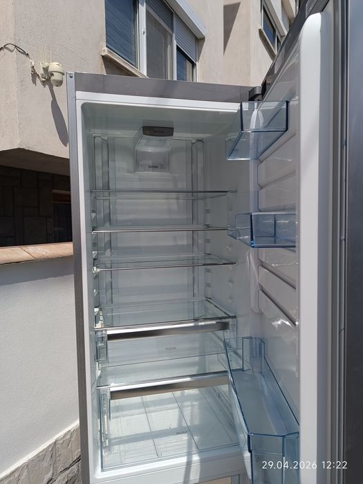 Иноксов хладилник electrolux 2 м