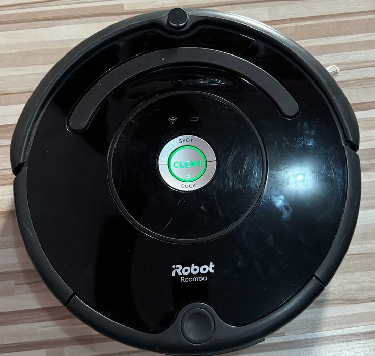 Прахосмукчка робот iRobot Roomba 671, WiFiLAN, App, Черен