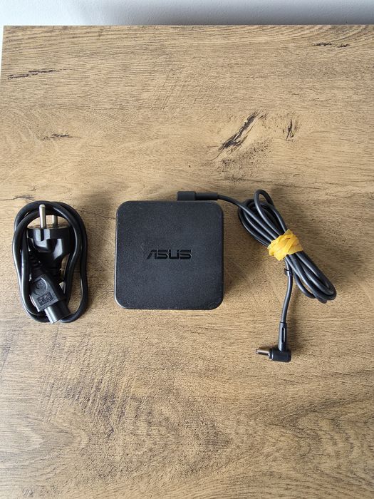 Incarcator laptop Asus 19V 4,74A 90W mufa 4,5x3,0mm cu pin