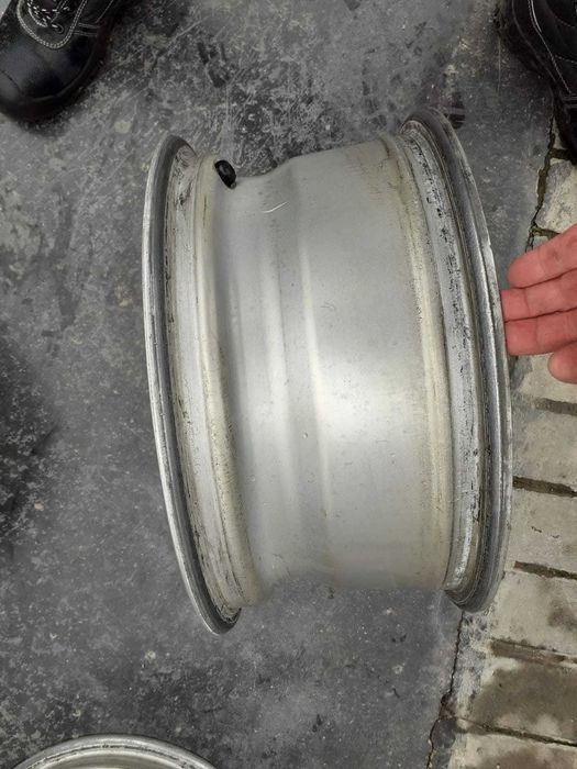 Vând Jante de aliaj 15 inch