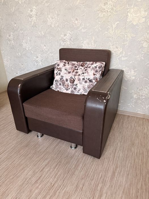 Продам раскладной диван ТОРГ!