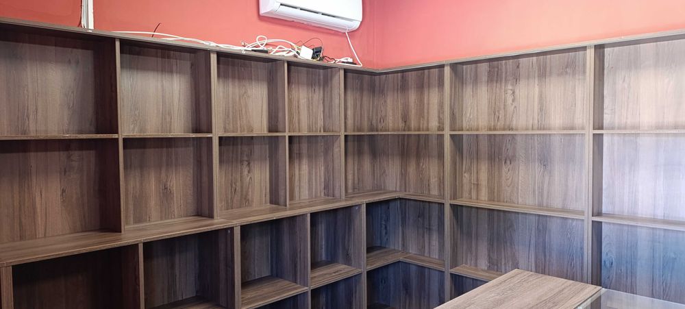 Дава се под наем Магазин в Елин Пелин - 28 кв.м за 510 € - Снимка #2