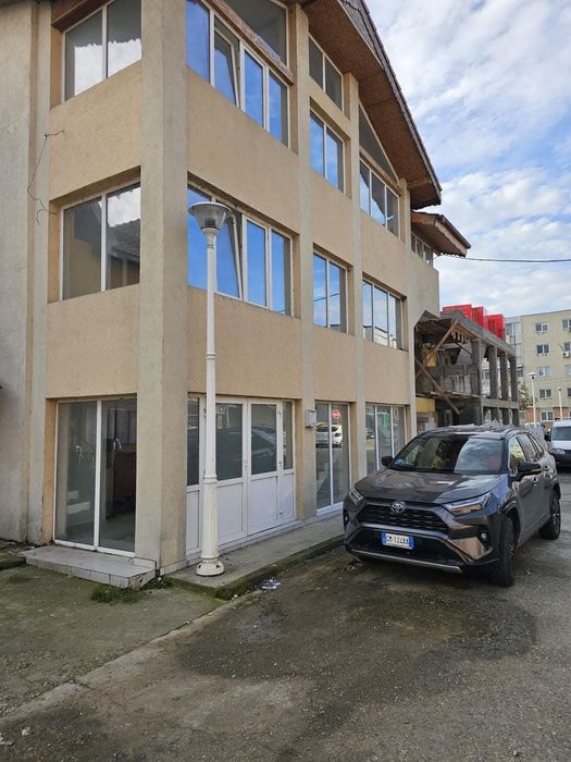 Imobil p +1+m vanzare/inchirie drobeta turnu severin,autogara.160000e