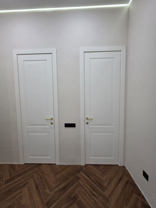 Есік орнату. Установка двери