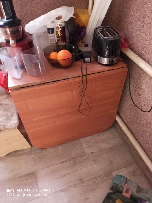 Раскладной стол куханый