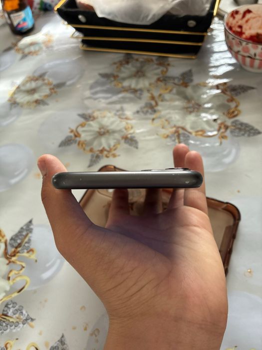 Iphone 11 без коробки