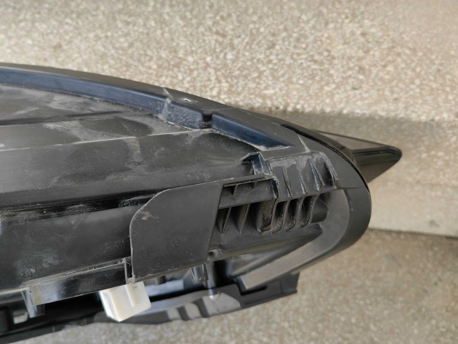 Фар Tesla 3Y LED ляв / Фар Tesla Model 3/Y / Фар Тесла 3 Оригинален