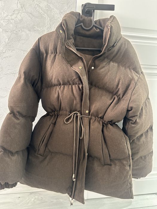 Қалың куртка сатылады