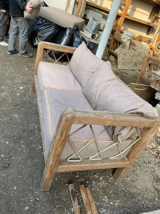 Продам диван и стол для летки комплект 80 тыс