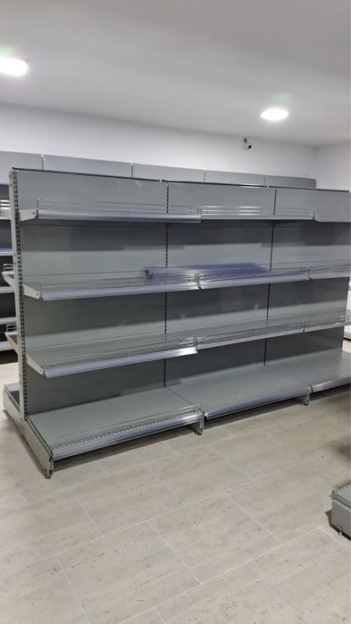 Rafturi magazin direct importator