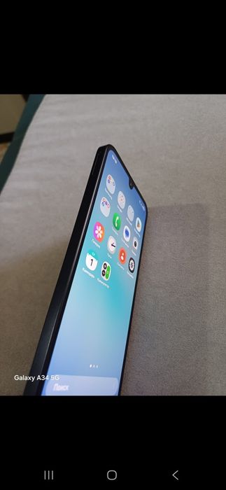 Продам Samsung A 17.
