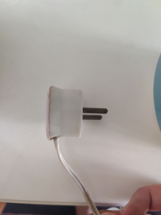 Светильник продам